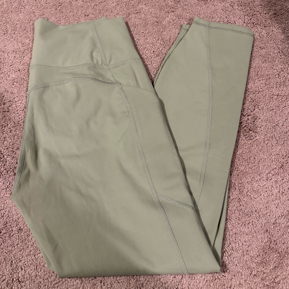 Fabletics purelux leggings with pockets